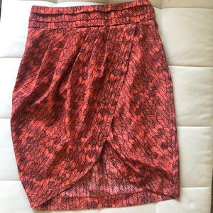 FOREVER 21- High waist skirt-  orange w/ black feather design